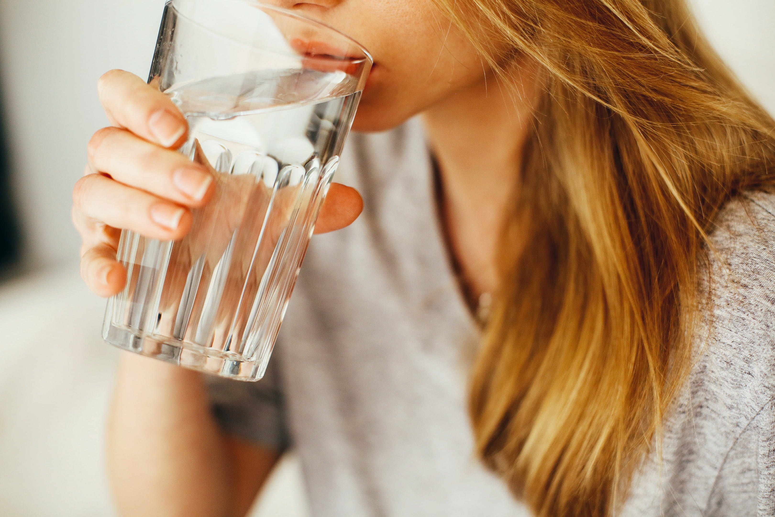 ¿Qué pasa en nuestro cuerpo cuando no se hidrata correctamente?