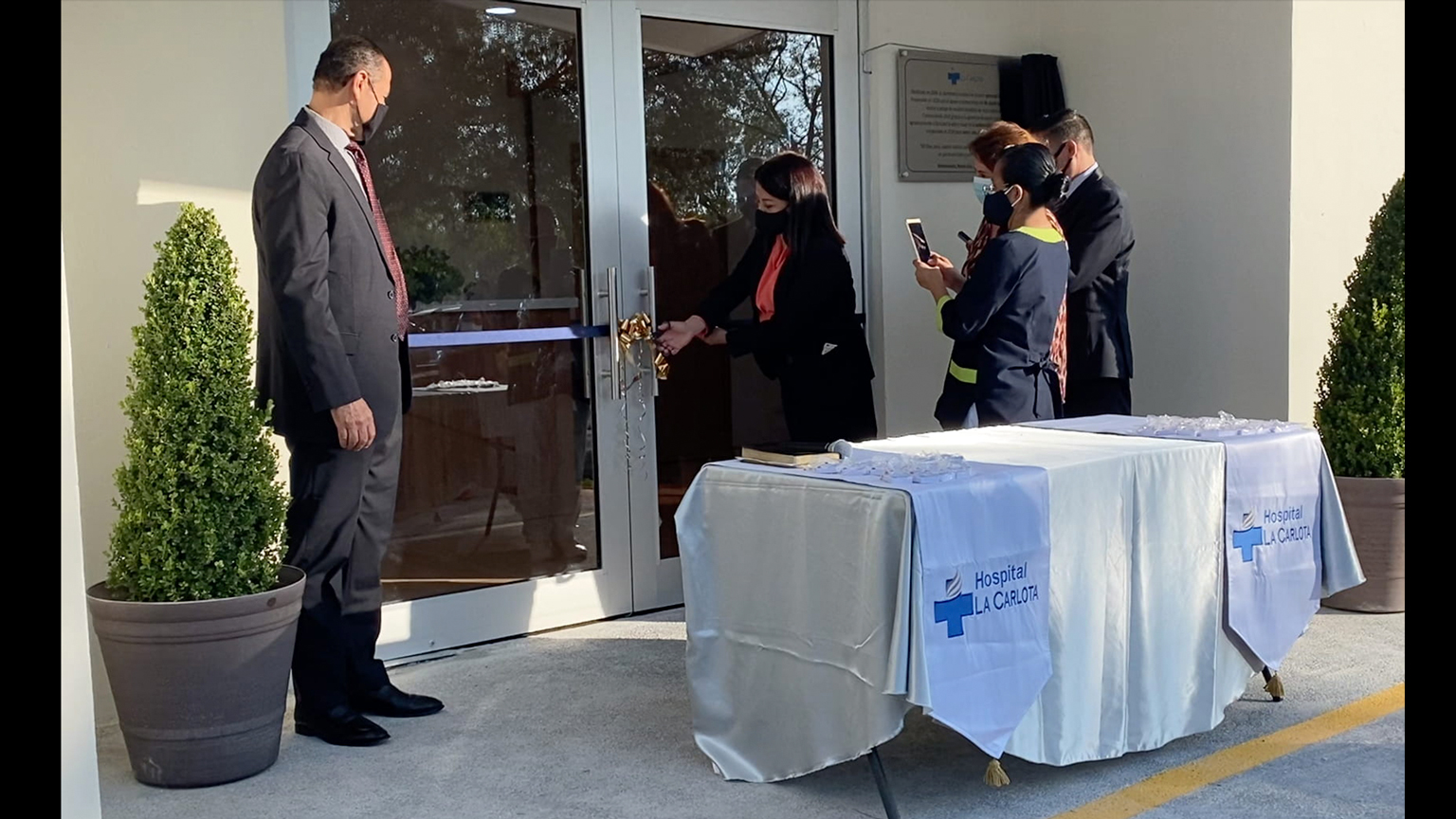 Inauguran Centro Geriátrico Hospital La Carlota y Universidad de Montemorelos