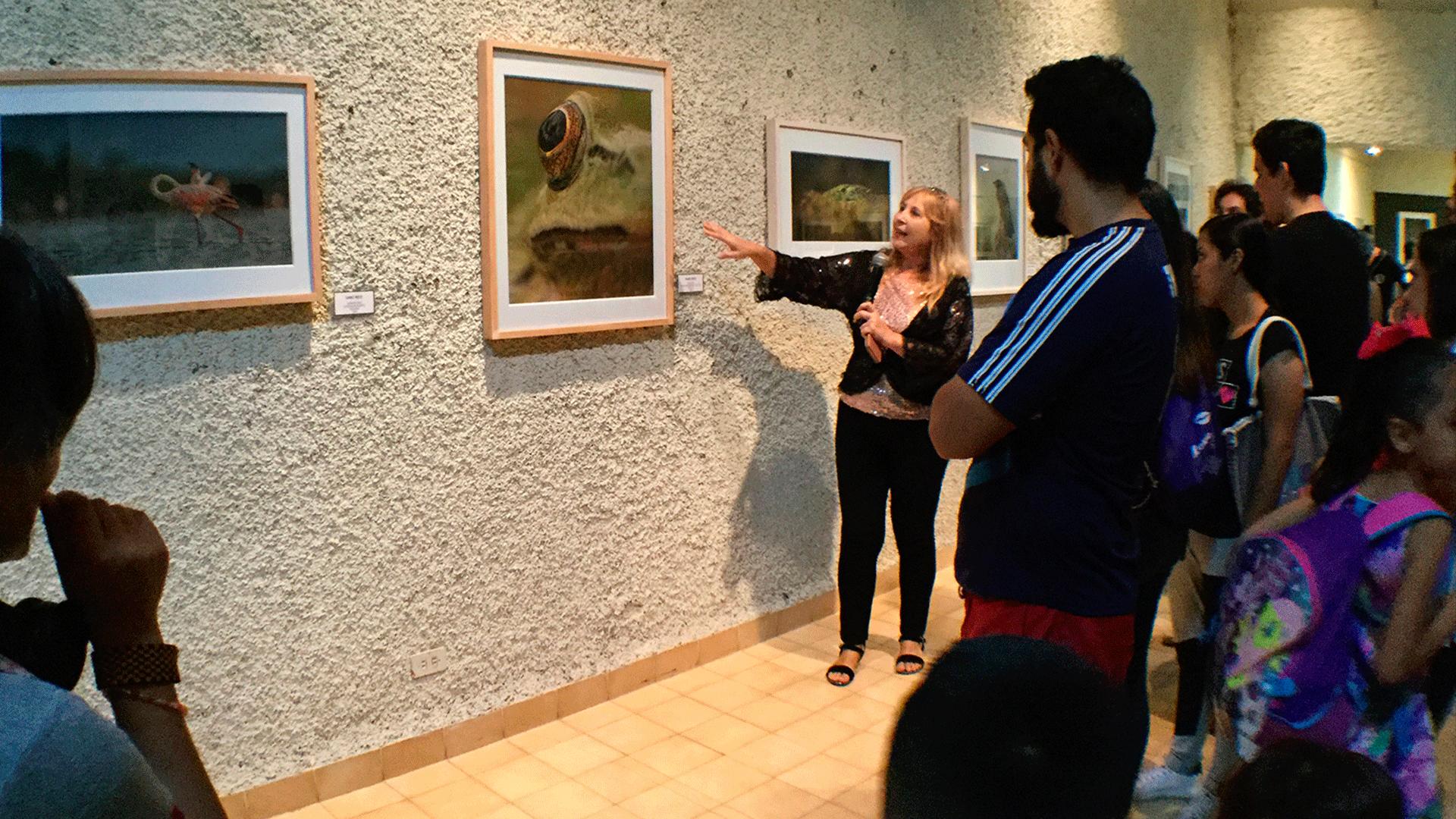 Inauguran muestra fotográfica en el municipio de Linares
