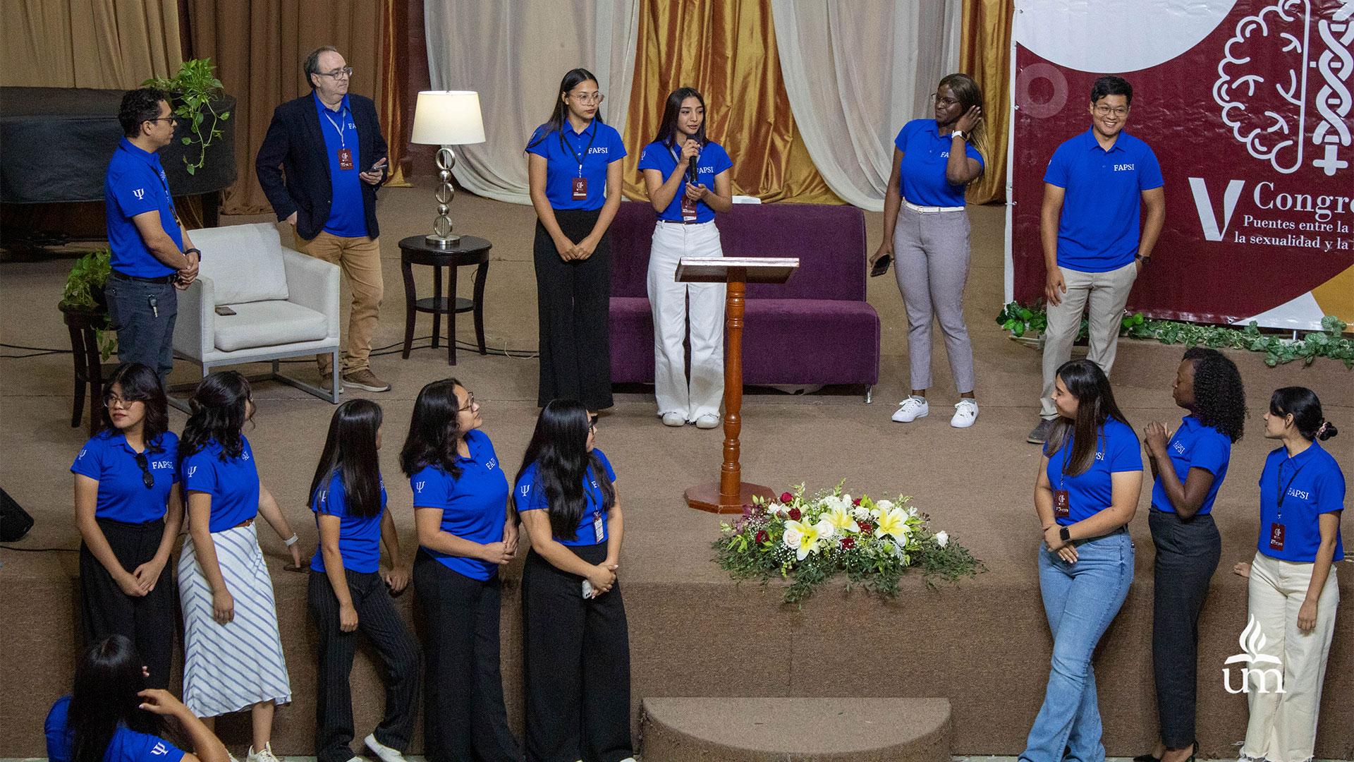 Los asistentes participaron de las ponencias y talleres presentados por los especialistas invitados en el área. Fotografía por Universidad de Montemorelos / Lisandra Vicente.