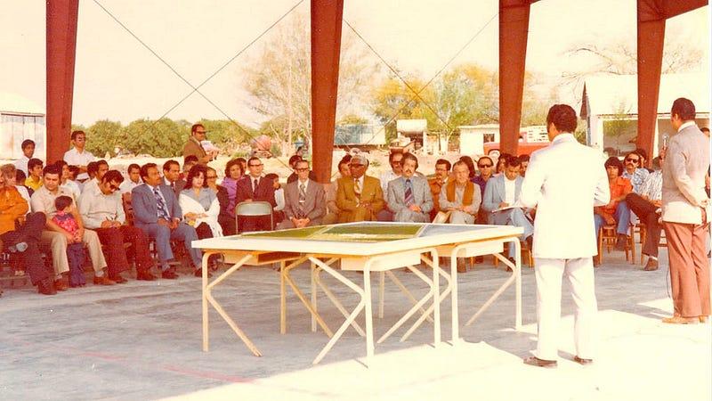 Presentación del proyecto de desarrollo de la Universidad, 1973. Fotografía por: Universidad de Montemorelos.