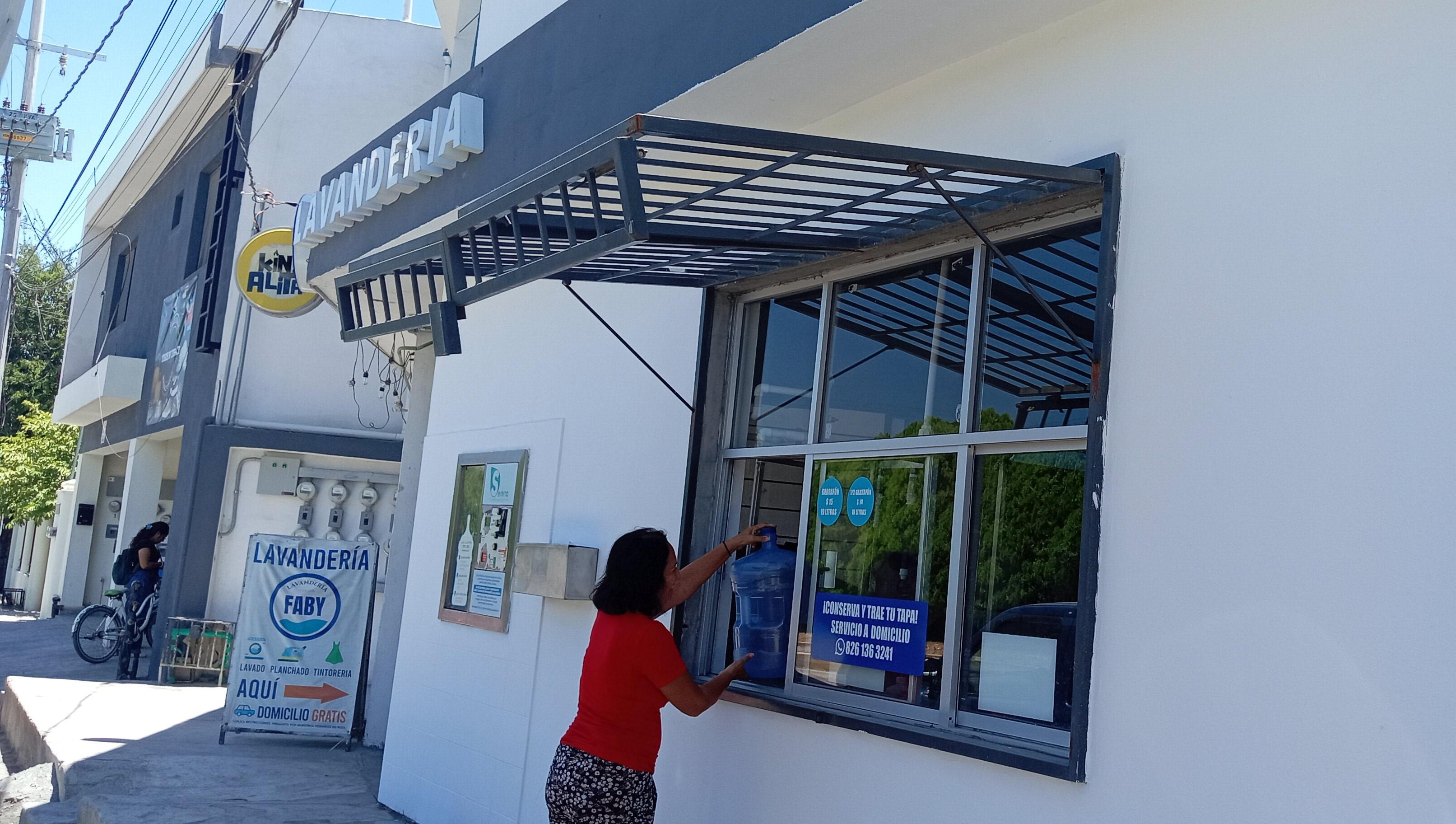 Servicio de agua purificada “Serena”