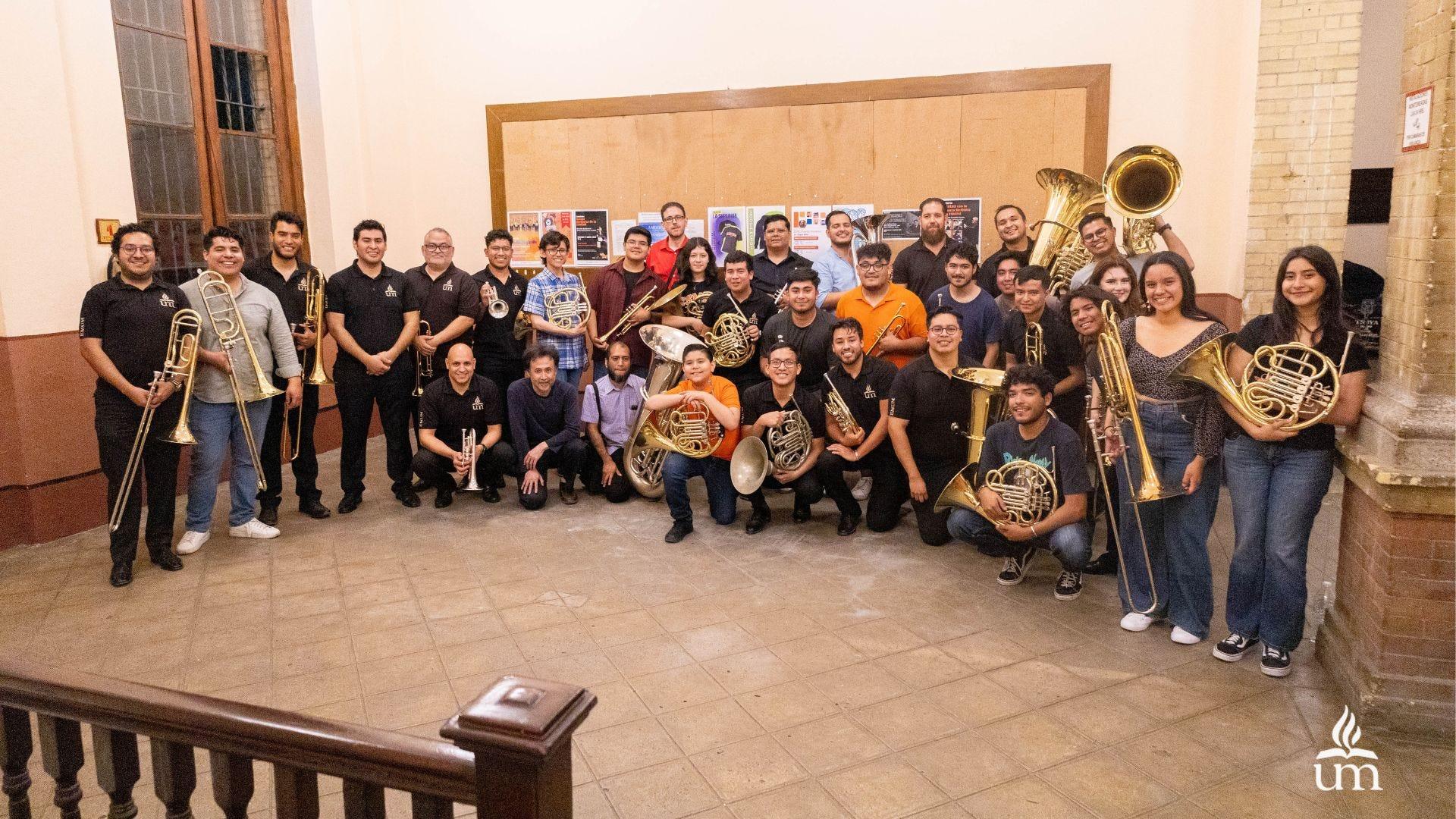 Participantes del encuentro musical de metales. Fotografía por: Universidad de Montemorelos / Lisandra Vicente.