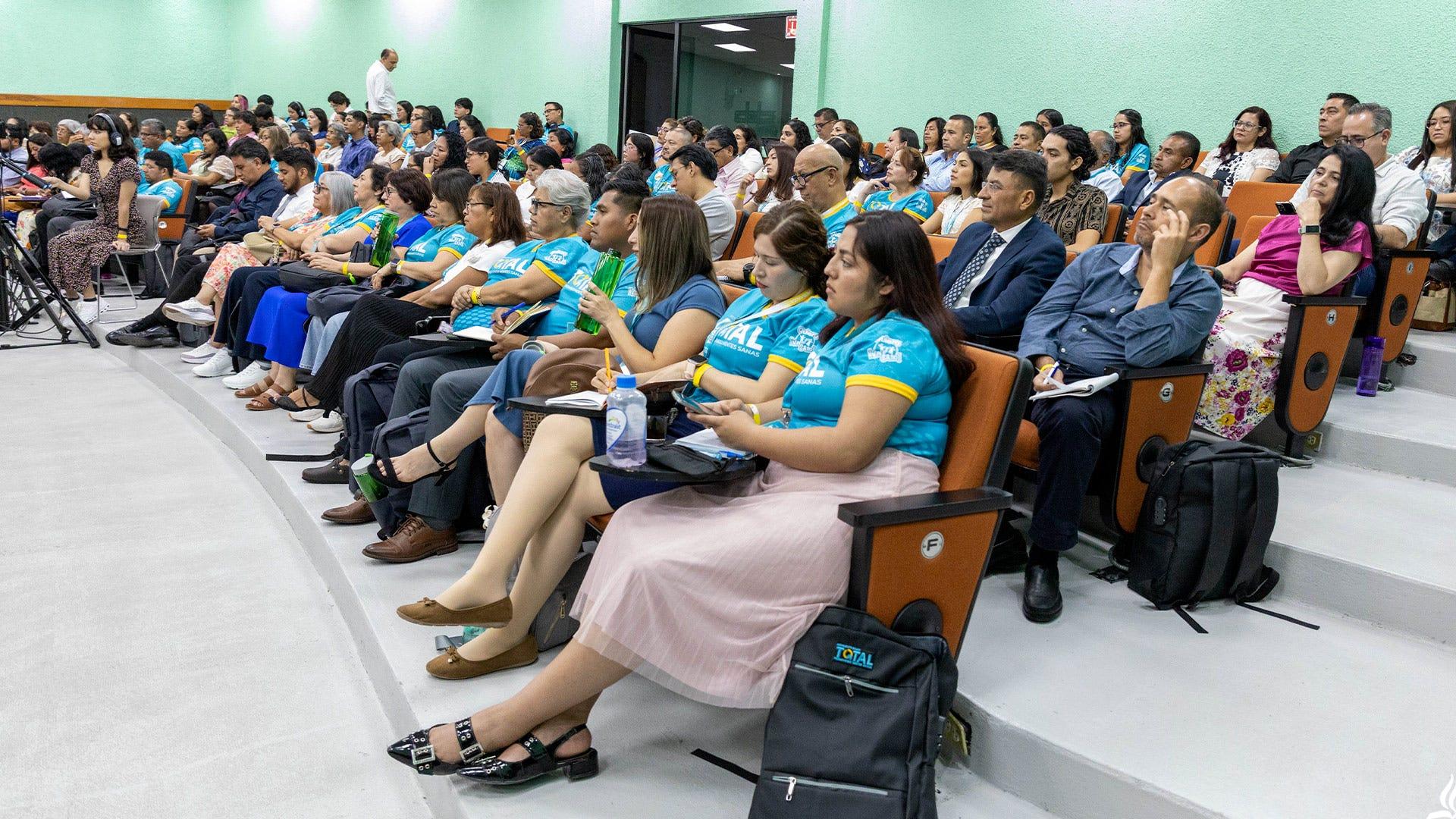 En una década se han capacitado a más de 4,600 promotores de salud y esperanza en todo México. Fotografía por: Universidad de Montemorelos / Lisandra Vicente.&nbsp;&nbsp;