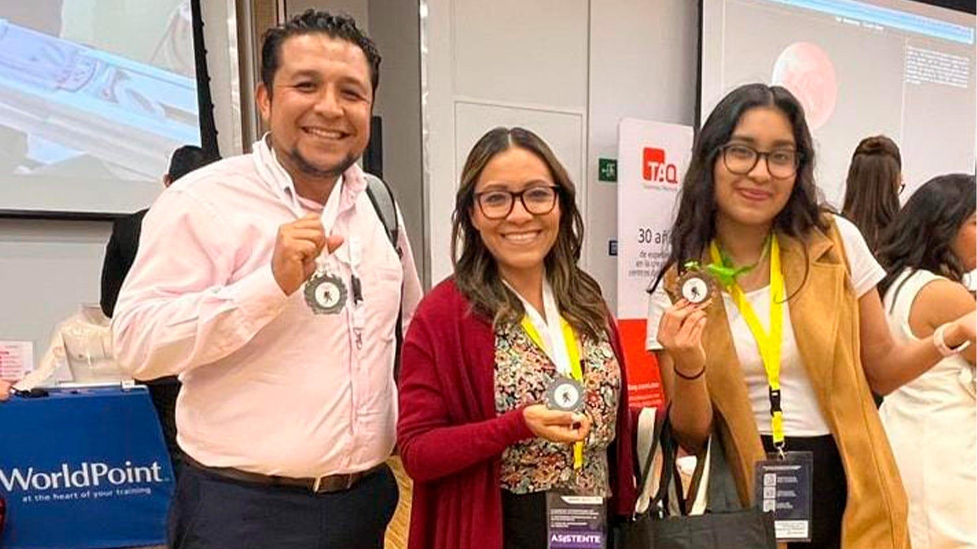 Equipo de simulación de la Universidad de Montemorelos obtiene dos premios en encuentro internacional