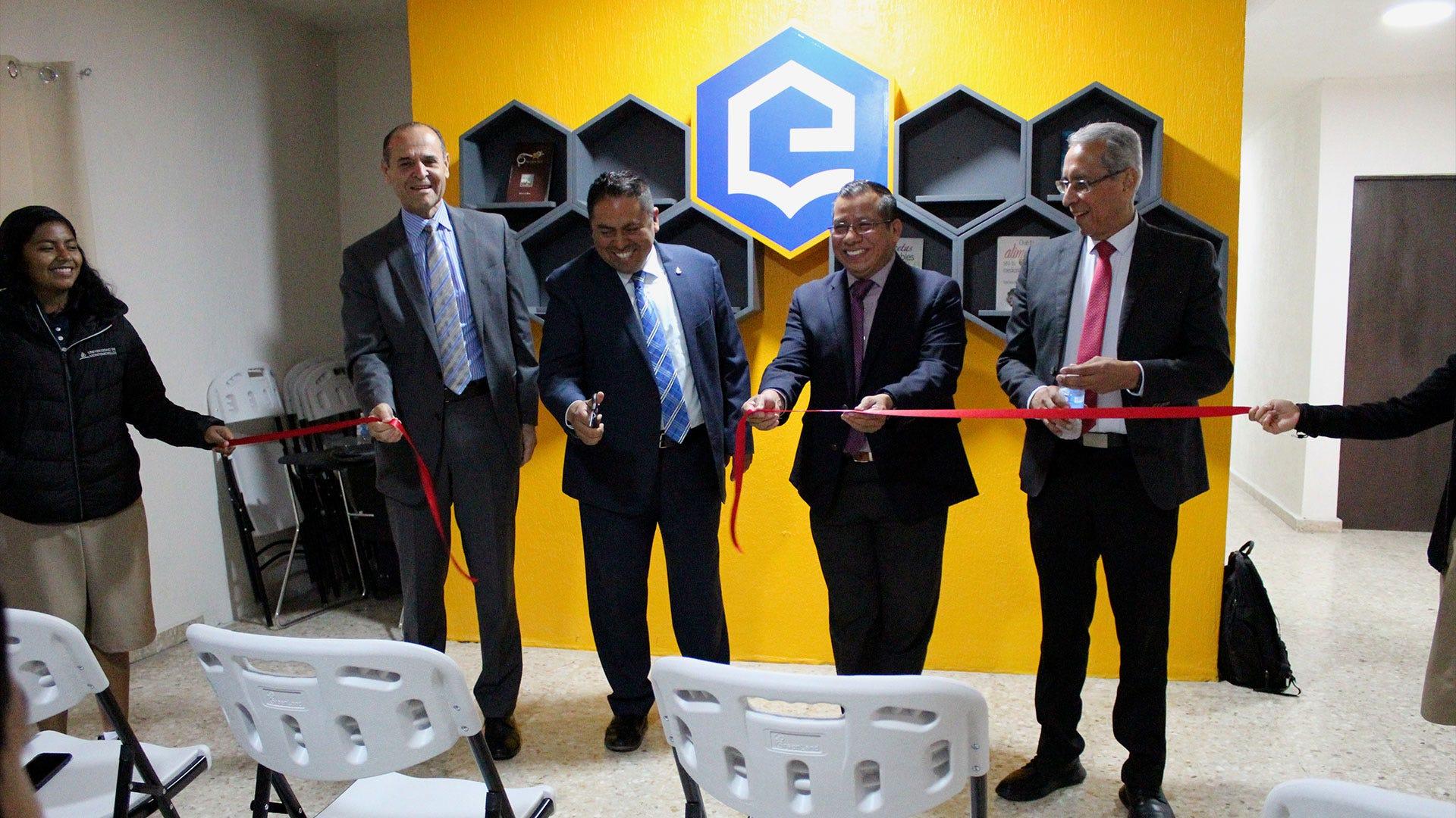 Inauguran residencia para universitarios que colportan