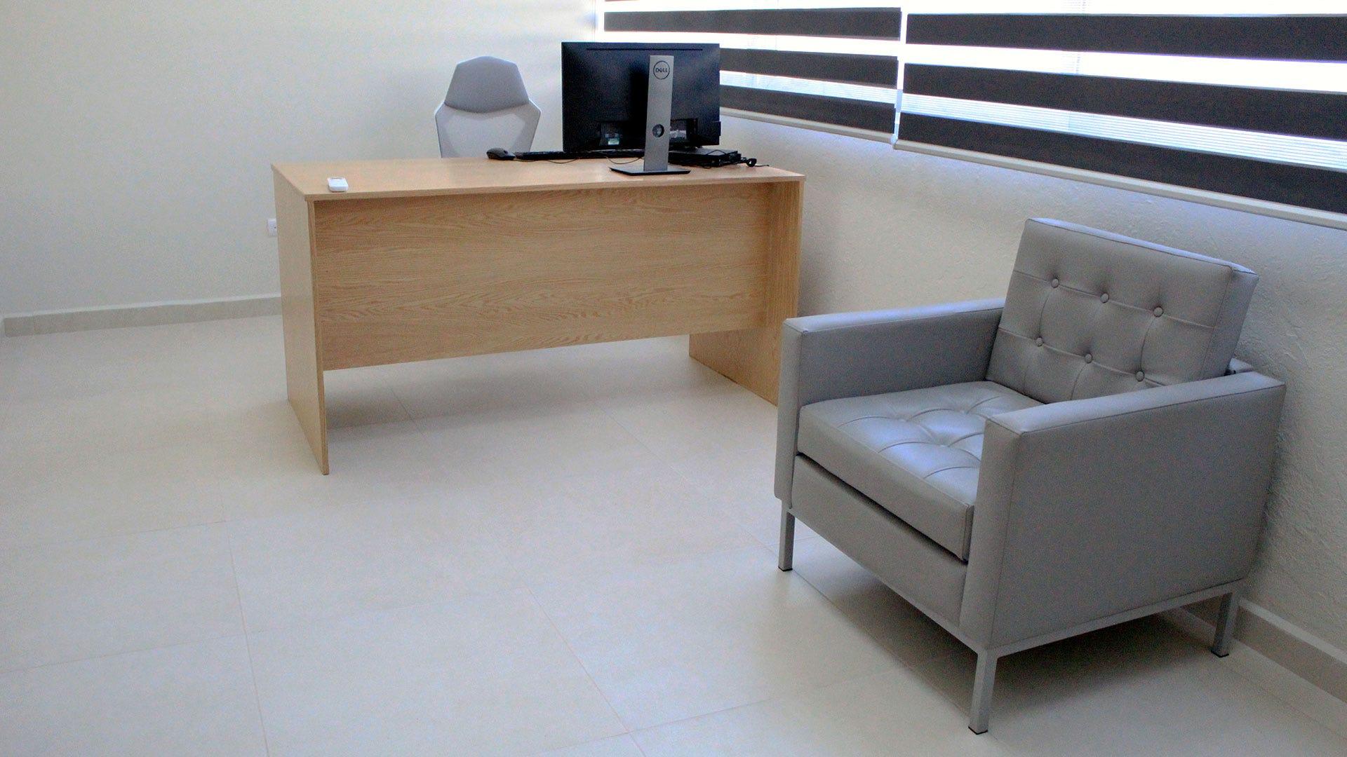El departamento cuenta con cuatro oficinas para atender a los pacientes, una sala de juntas, la recepción y una sala de espera. Fotografía por: Comunicación Institucional.