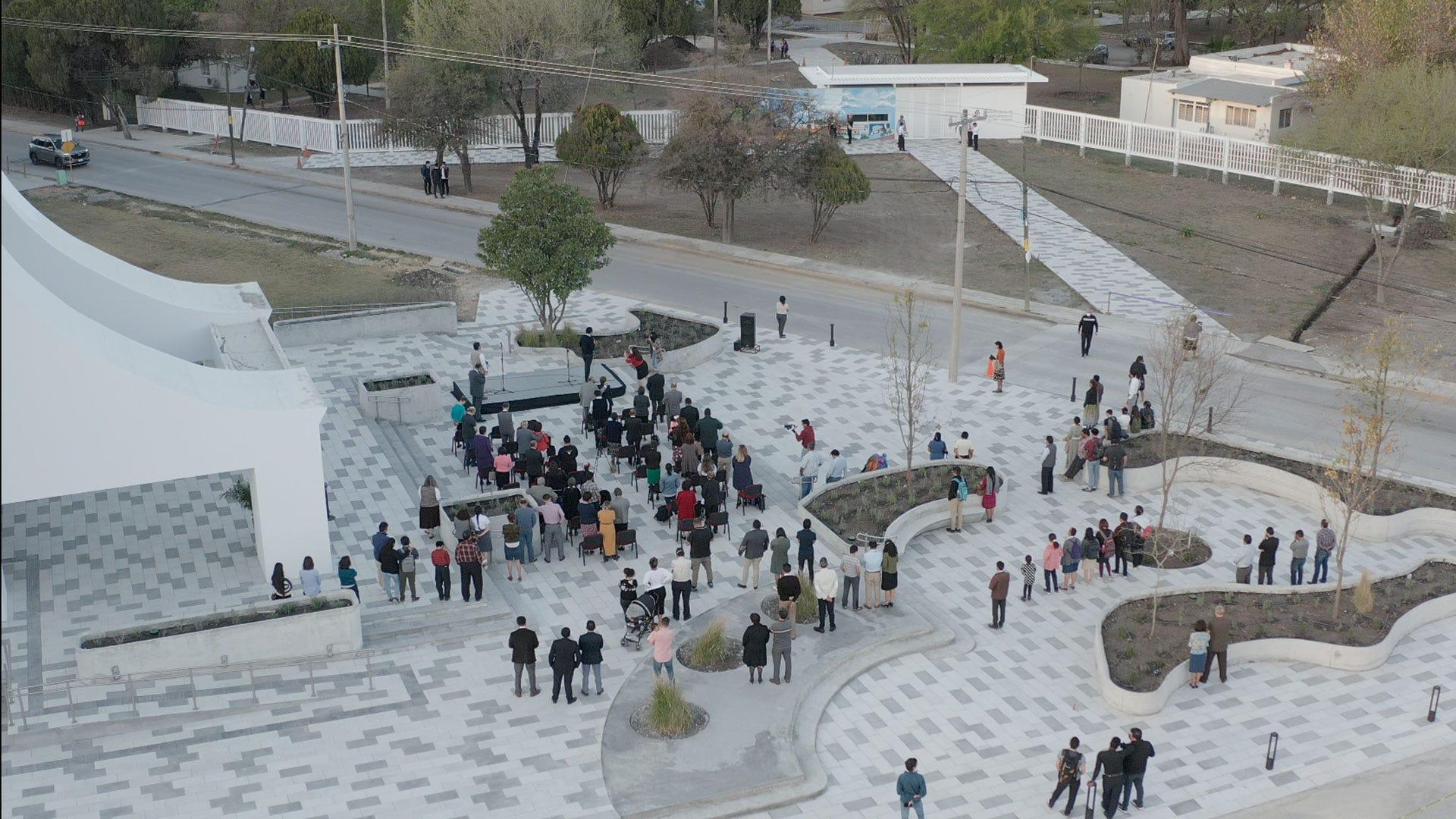 Esta primera etapa del andado peatonal conecta a la institución directamente con la Iglesia Universitaria. Fotografía por: Comunicación Institucional.