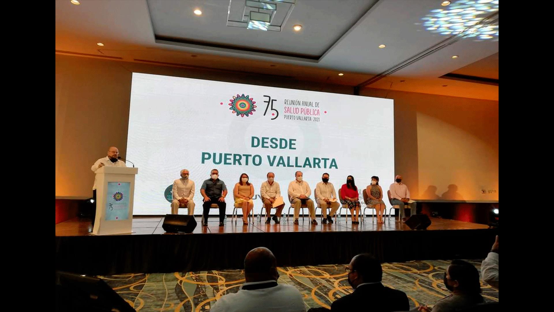 Portada de Presentan investigación de salud pública en congreso nacional