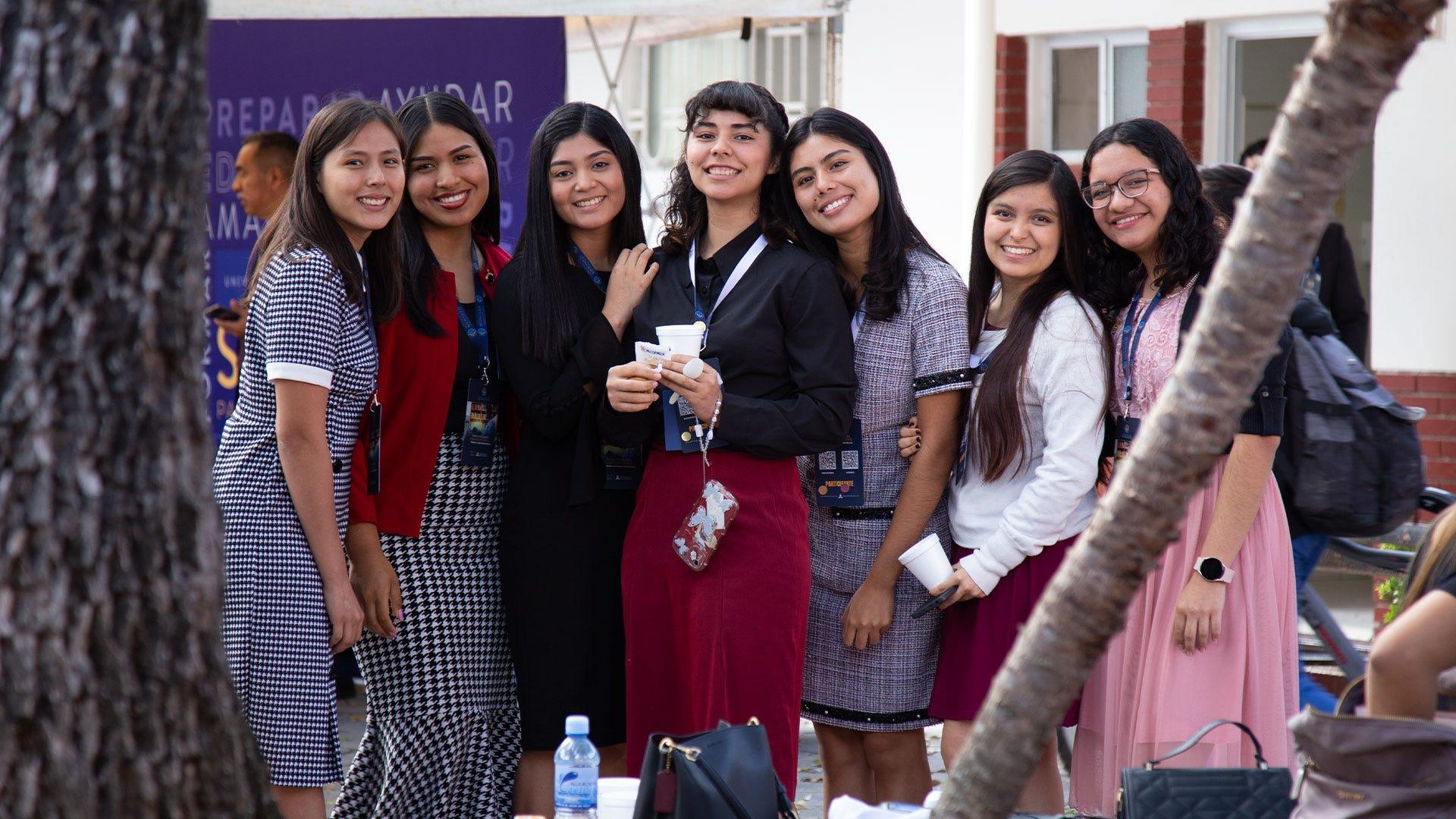 El Primer Congreso Internacional de Educación reunió a más de 200 asistentes, entre ellos docentes provenientes de diversas regiones de México, estudiantes, y otros profesionales de la educación que se conectaron vía online. Fotografía por: Universidad de Montemorelos / Lisandra Vicente.