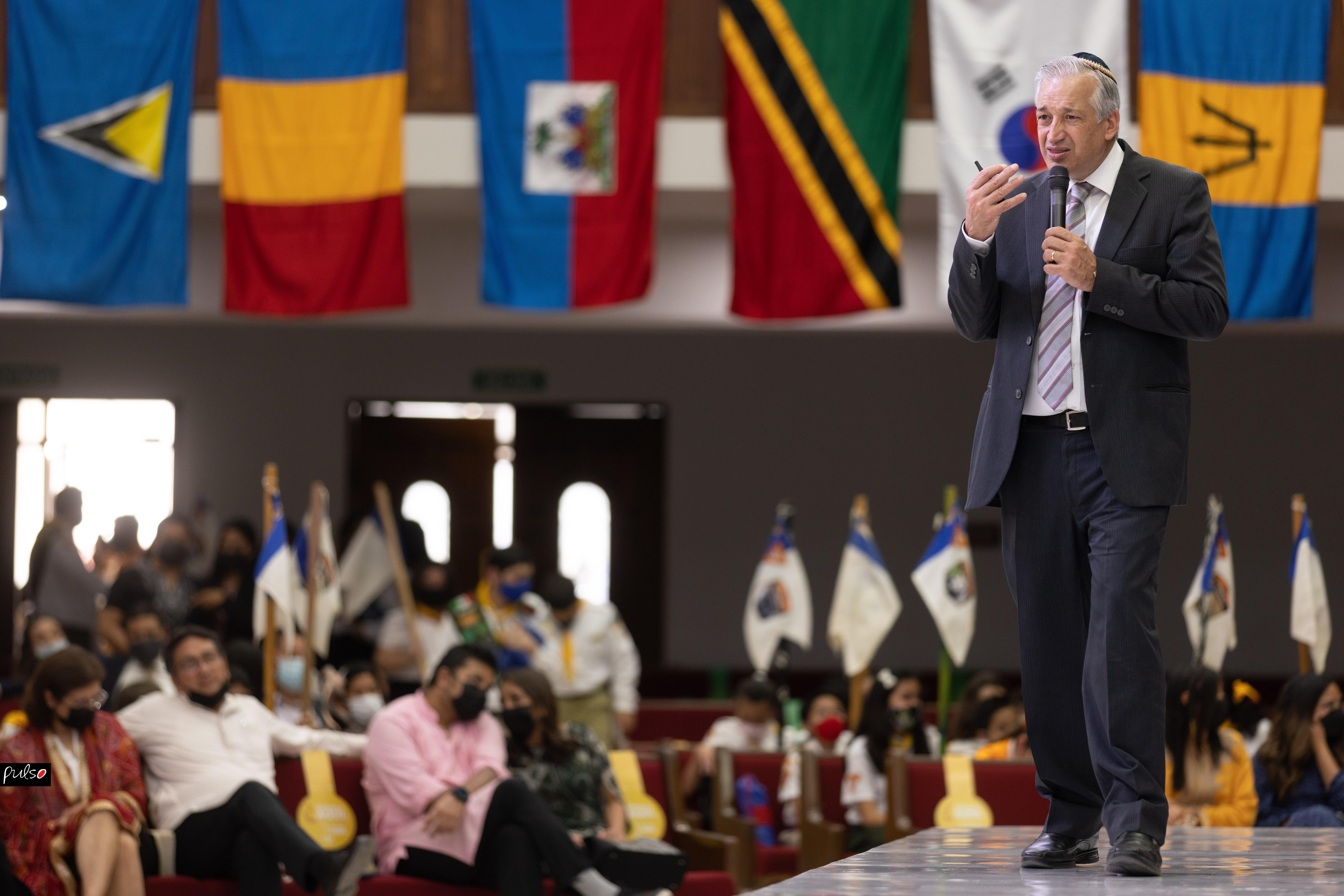 Marzo tuvo un énfasis especial en las misiones con el curso de misión transcultural y el Festival de Misiones, que en esa ocasión estuvieron enfocados en la misión hacia la comunidad judía, y para hablar de esto nos visitaron líderes de la Iglesia Adventista Mundial que encabezan esfuerzos evangelísticos específicos para estas culturas.