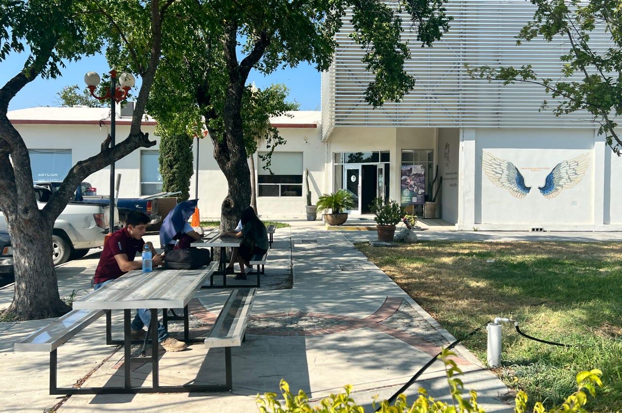 Escuela de Arte y Comunicación