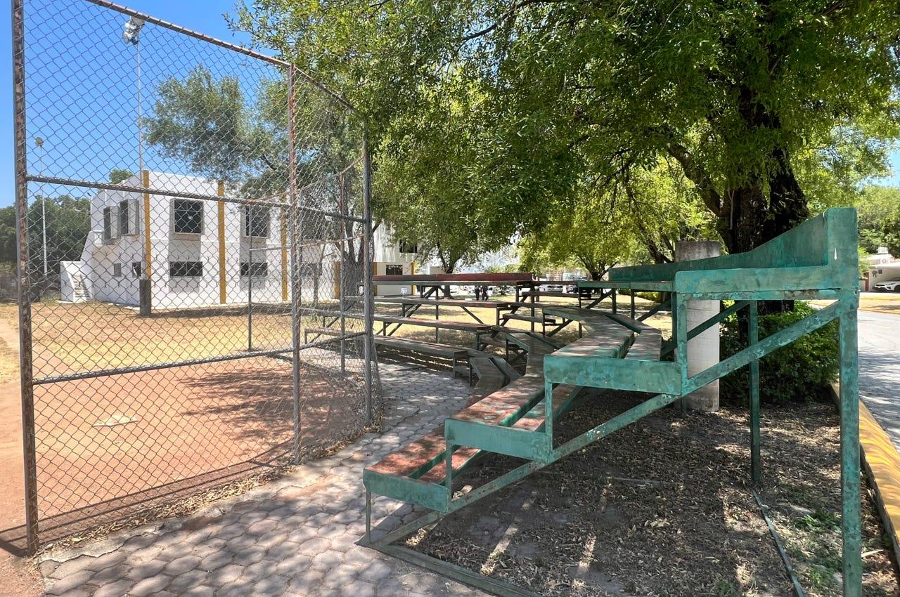 Gradas de cancha de softbol