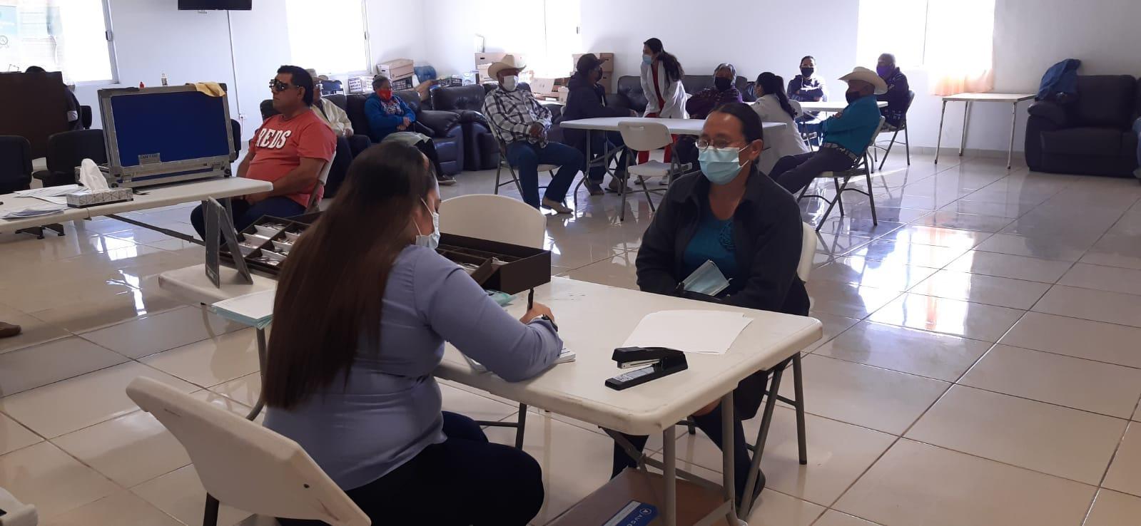 Los servicios que se ofrecen son: exámenes de detección y evaluaciones optométricas enfocadas en la detección de la retinopatía diabética.