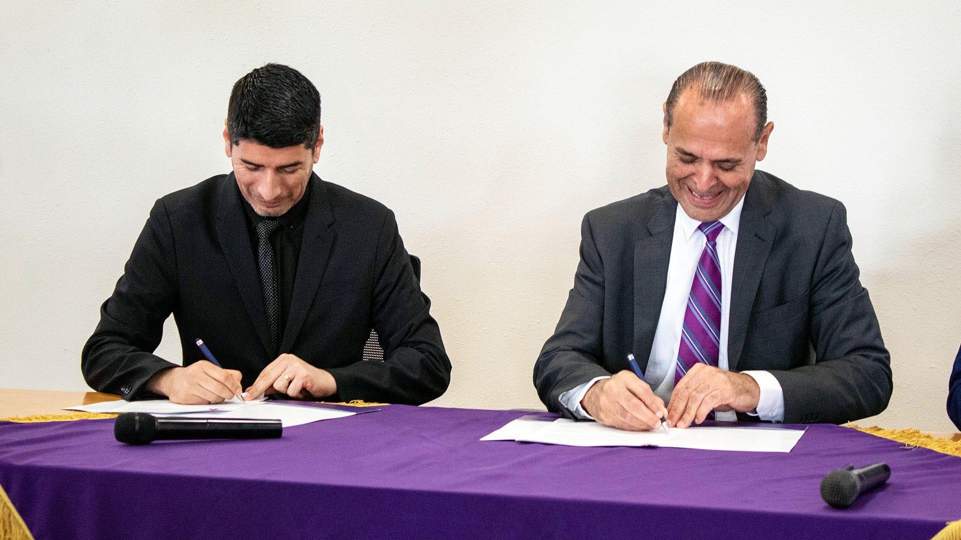 El convenio establece oportunidades de colaboración de ambas instituciones y el intercambio de estudiantes y docentes de las misma. Fotografía por: Comunicación Institucional / Lisandra Vicente.