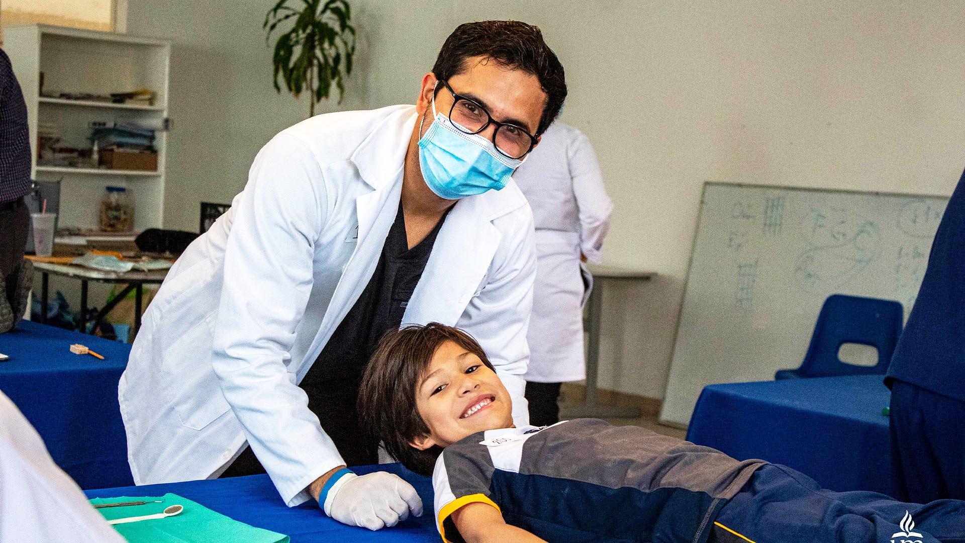 Una sonrisa saludable, un futuro brillante