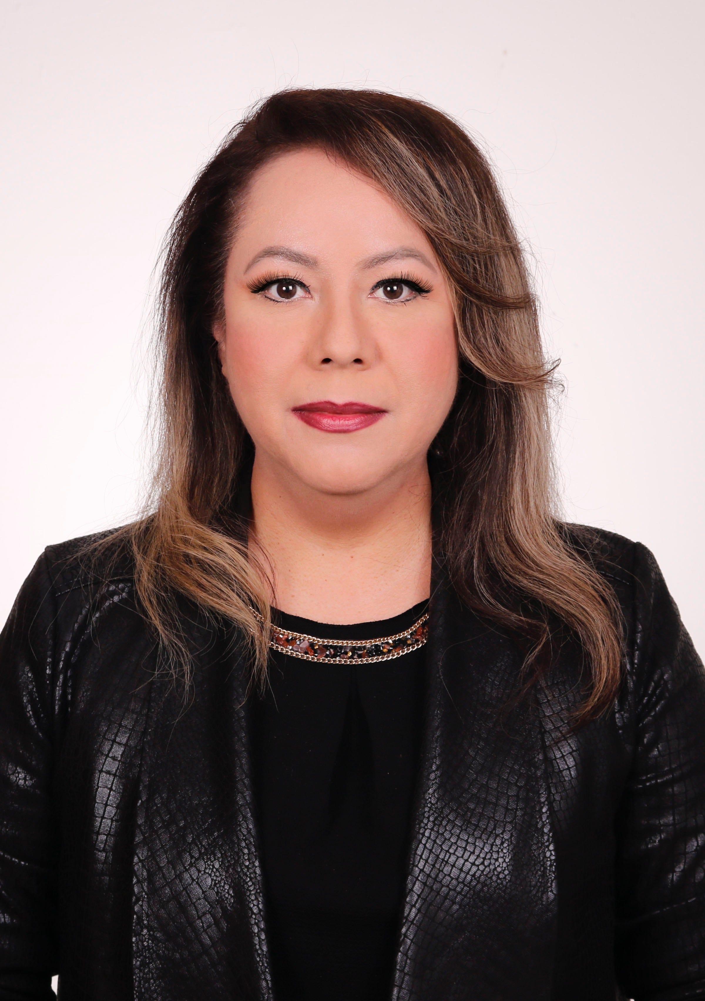 Dra. Flor Ontiveros Ramírez, catedrática asociada de la Facultad de Ciencias Empresariales y Jurídicas.