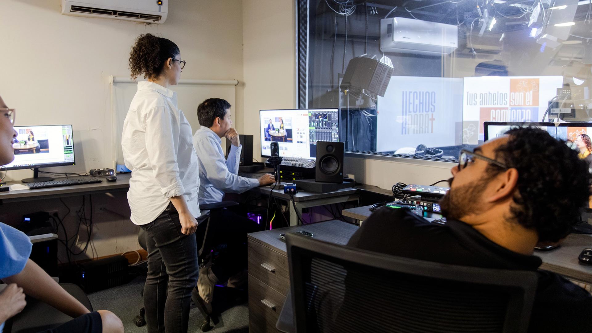 Portada de El trabajo invisible detrás de cada evento UM