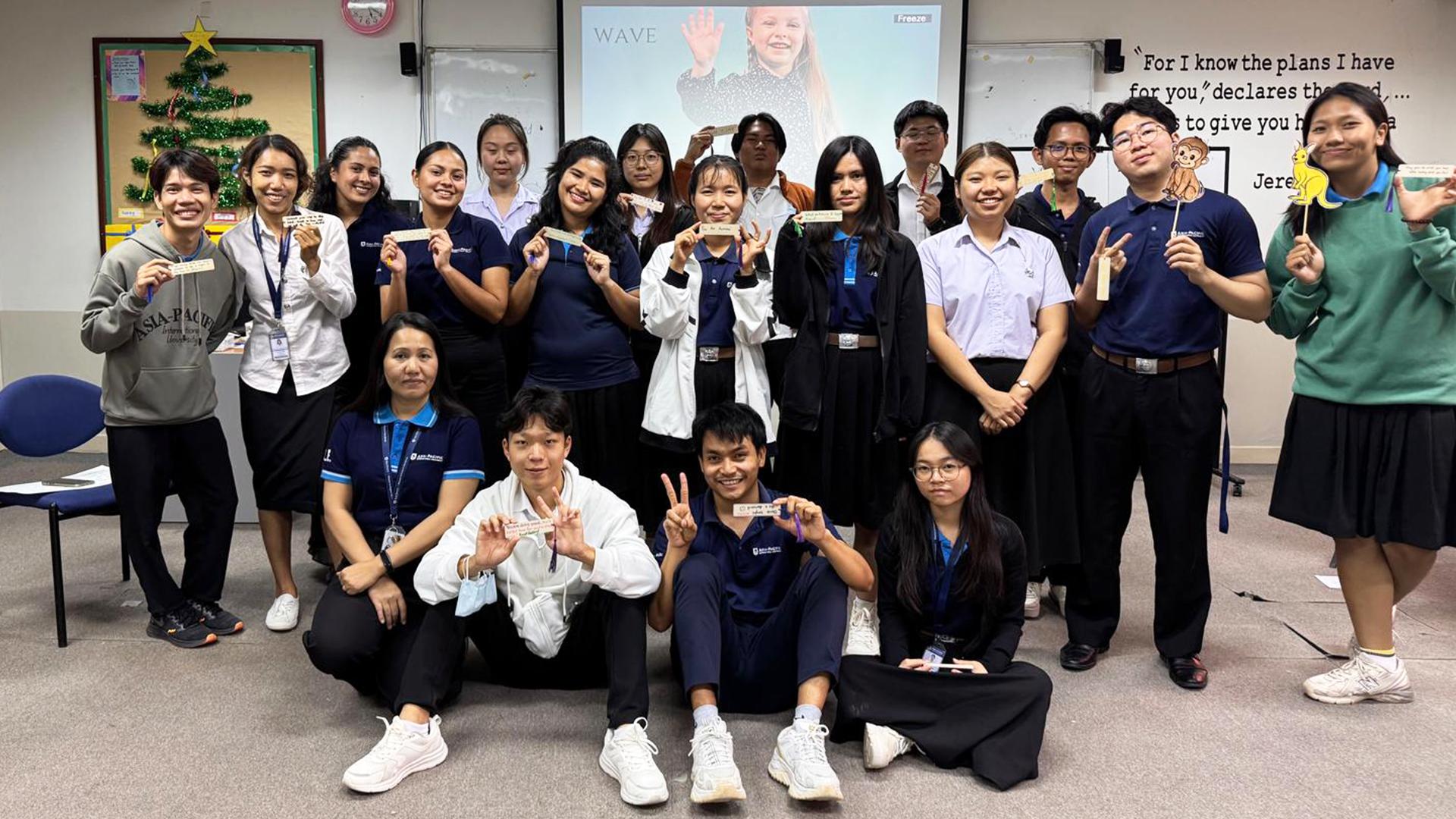Intercambio en Tailandia transforma la formación de alumnas de Enseñanza del Inglés en la UM
