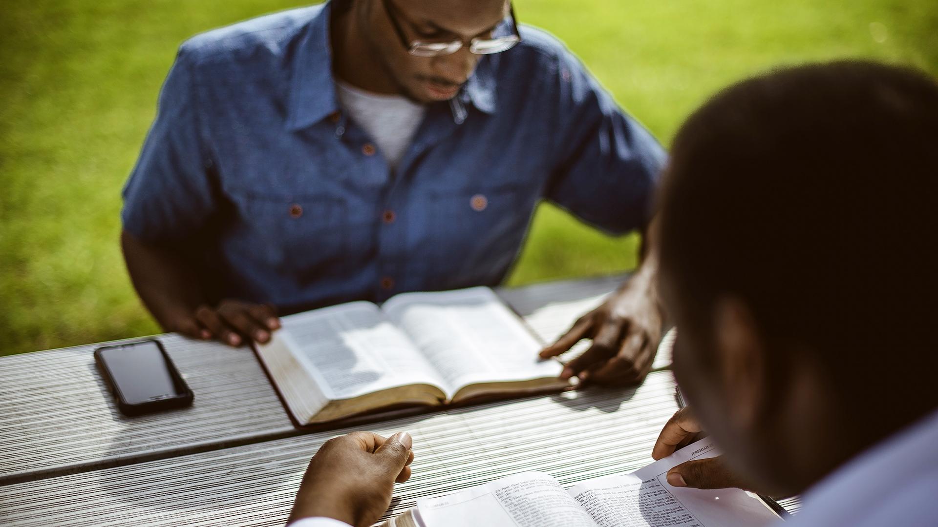 Portada de Cuatro certezas para la misión cristiana en tiempos difíciles