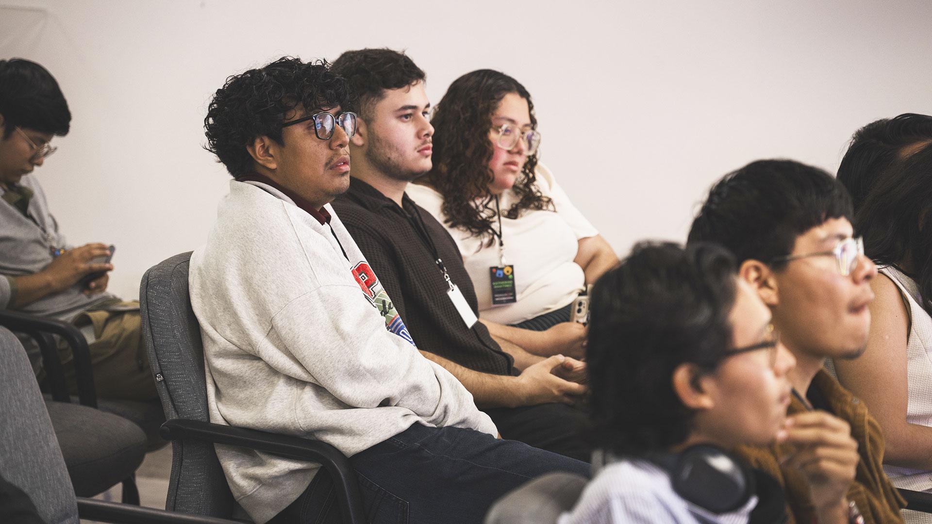 La temática central buscó impulsar en los estudiantes una visión crítica y propositiva que les permita adaptarse a los cambios y, al mismo tiempo, generar propuestas innovadoras dentro de la industria. Fotografía por: Universidad de Montemorelos / Henry Ble.