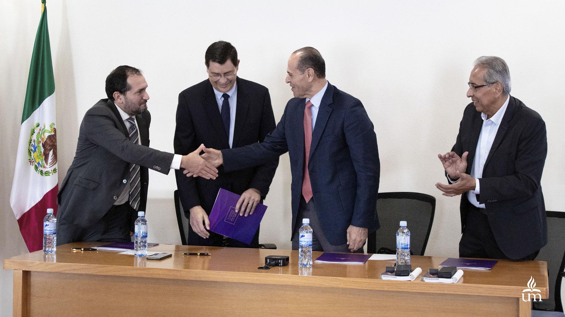 Firma del Convenio Francia y la UM, noviembre de 2023.&nbsp;Fotografía por: Universidad de Montemorelos / Issac Corral.&nbsp;