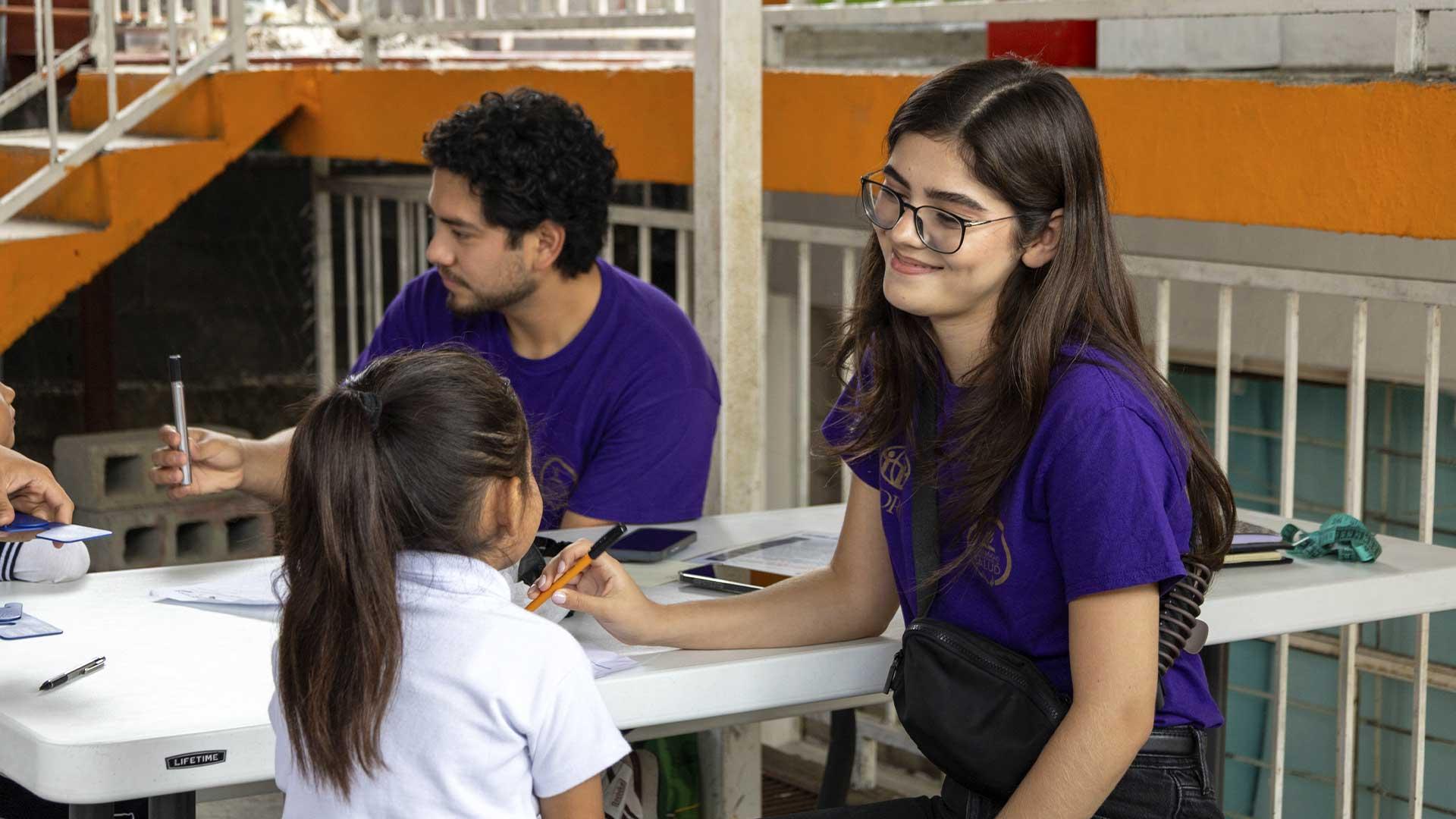 Estudiantes de la UM desarrollan proyectos comunitarios en Montemorelos